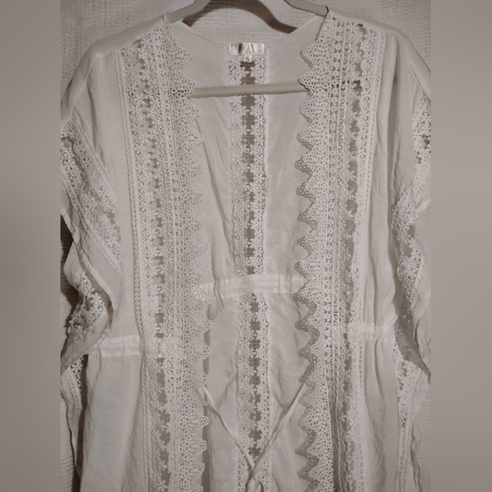 Heat Small White Sheer Lace Sexy af Cover Up Robe